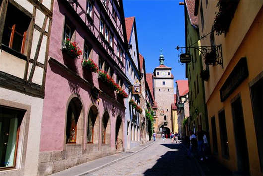 <a style='color:#268bd1;cursor:pointer;' href='/'>移民德國(guó)</a>成為公民之后您都有哪些權(quán)利可享(二) 移民德國(guó)成為公民之后您都有哪些權(quán)利可享(二)