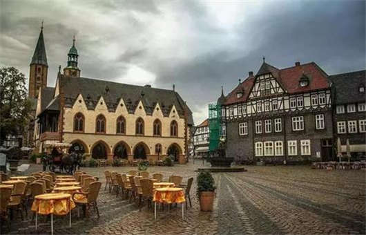 身居德國，自由職業者的權利、適宜人群、費用