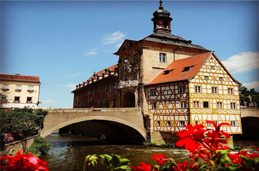 德國(guó)老齡化嚴(yán)重，來(lái)看看德國(guó)養(yǎng)老生活吧！